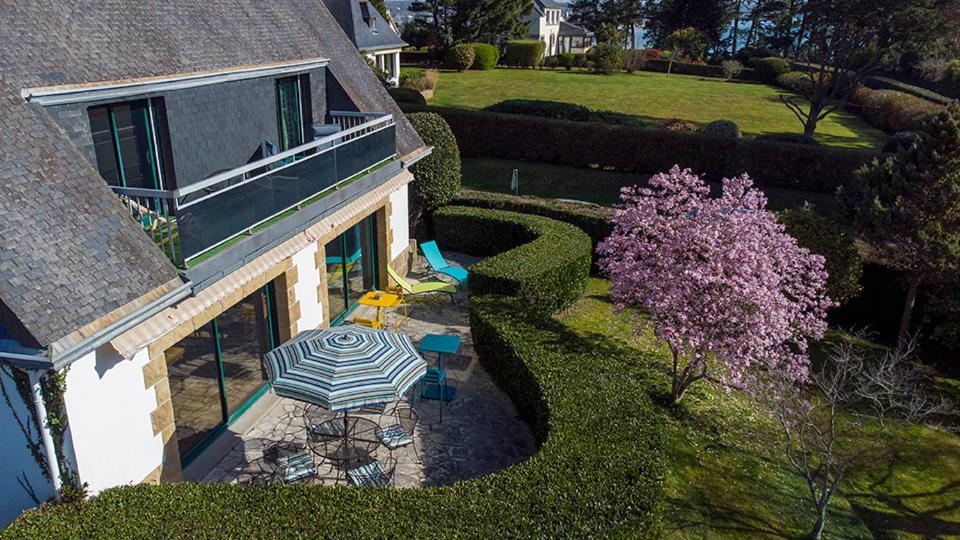 Ty Menez Bed & Breakfast Фуенан Екстериор снимка